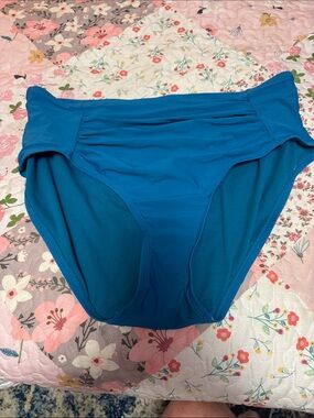 Time and Tru Teal High-Waist Swim Bottoms